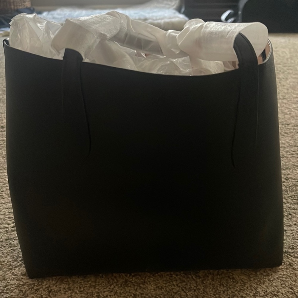 Burberry black tote with tags